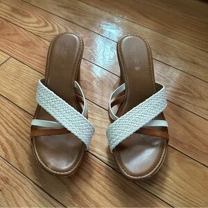 Nine West Made in Italian White and Brown Strap Wedge Sandals